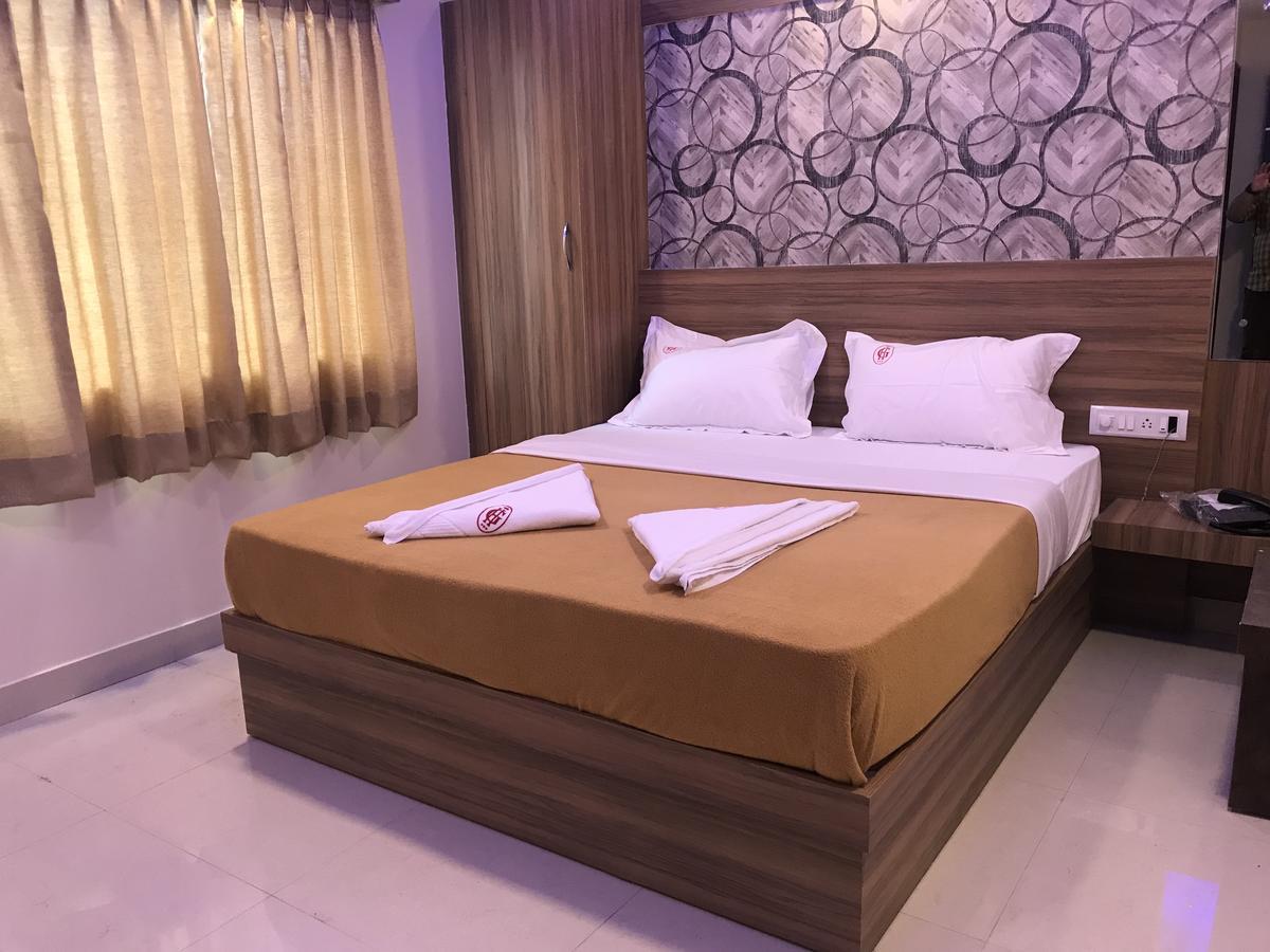 Hotel Grand Suites Bengalúr Exteriér fotografie