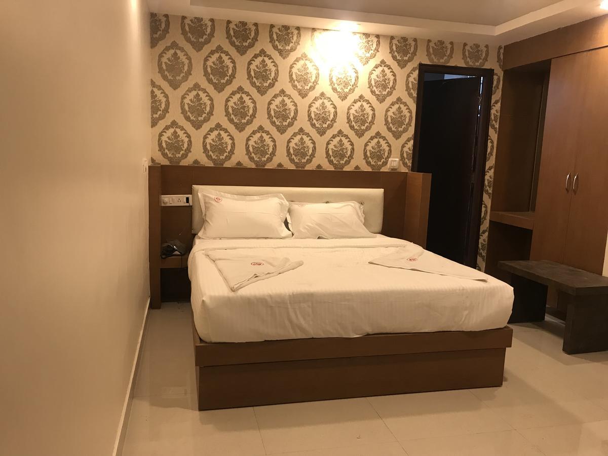 Hotel Grand Suites Bengalúr Exteriér fotografie