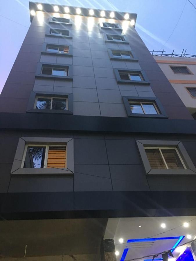 Hotel Grand Suites Bengalúr Exteriér fotografie